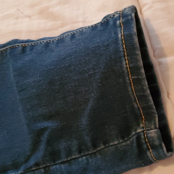 Jeans - Picture 2 of 5